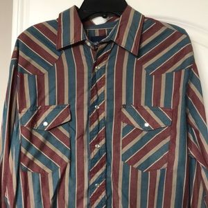 Vintage pearl snap shirt